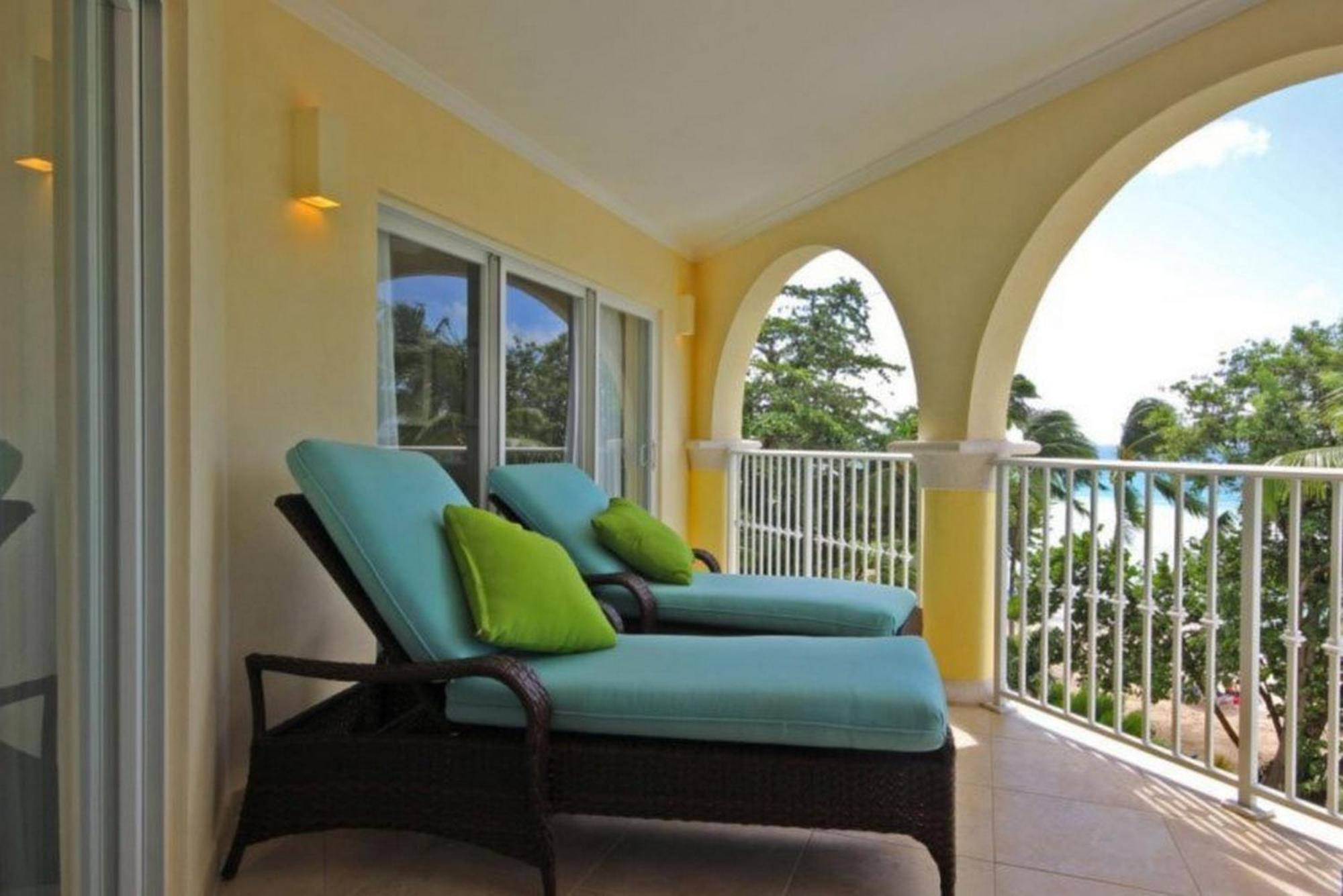 Sapphire Beach Condos Christ Church Habitación foto