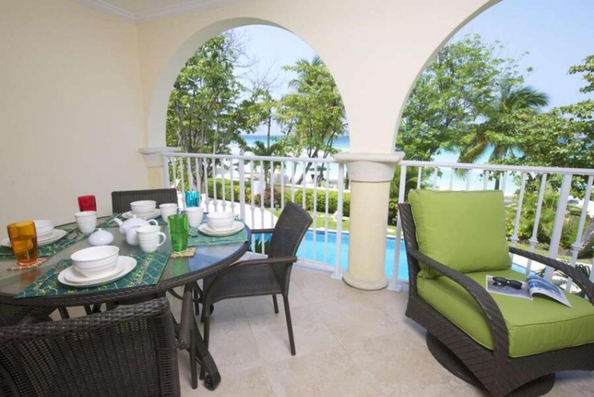Sapphire Beach Condos Christ Church Habitación foto