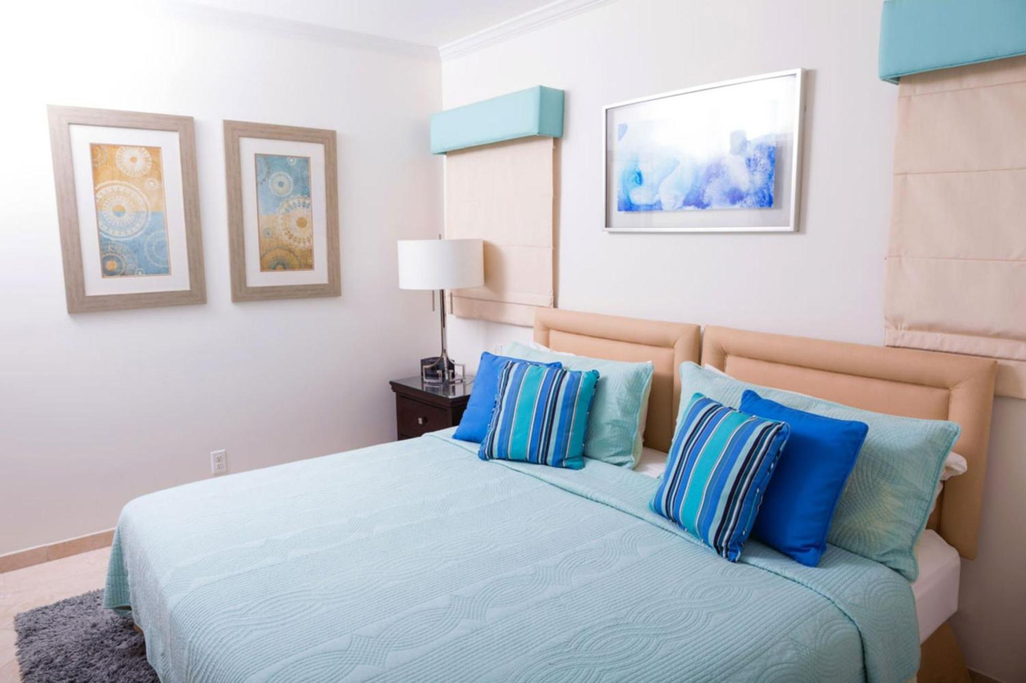 Sapphire Beach Condos Christ Church Habitación foto