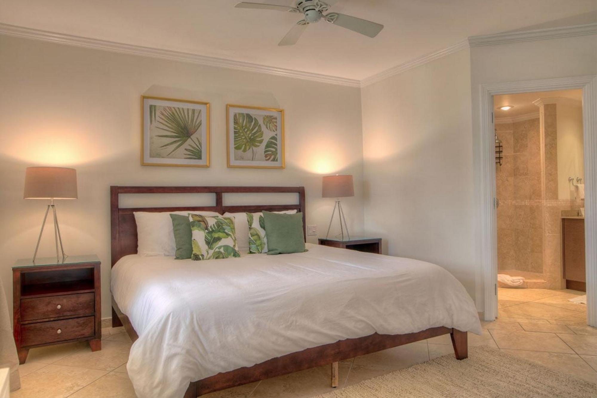 Sapphire Beach Condos Christ Church Habitación foto
